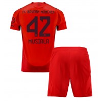 Bayern Munich Jamal Musiala #42 Heimtrikotsatz Kinder 2024-25 Kurzarm (+ Kurze Hosen)